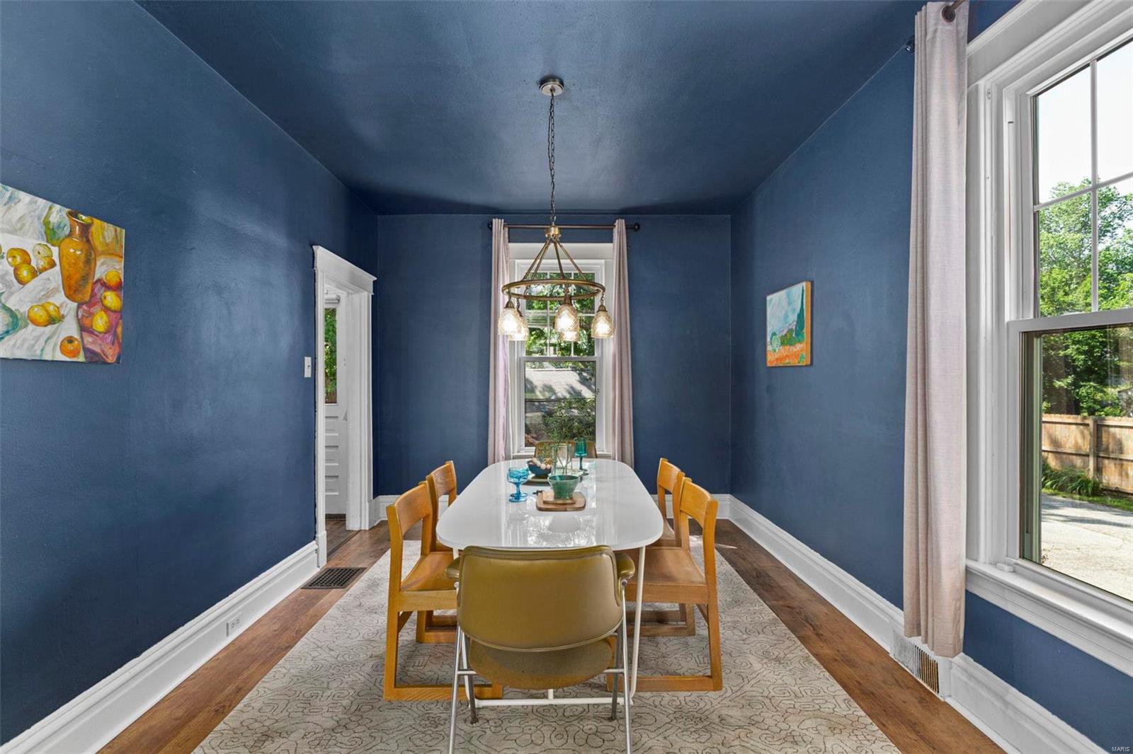 3610 Oxford Boulevard