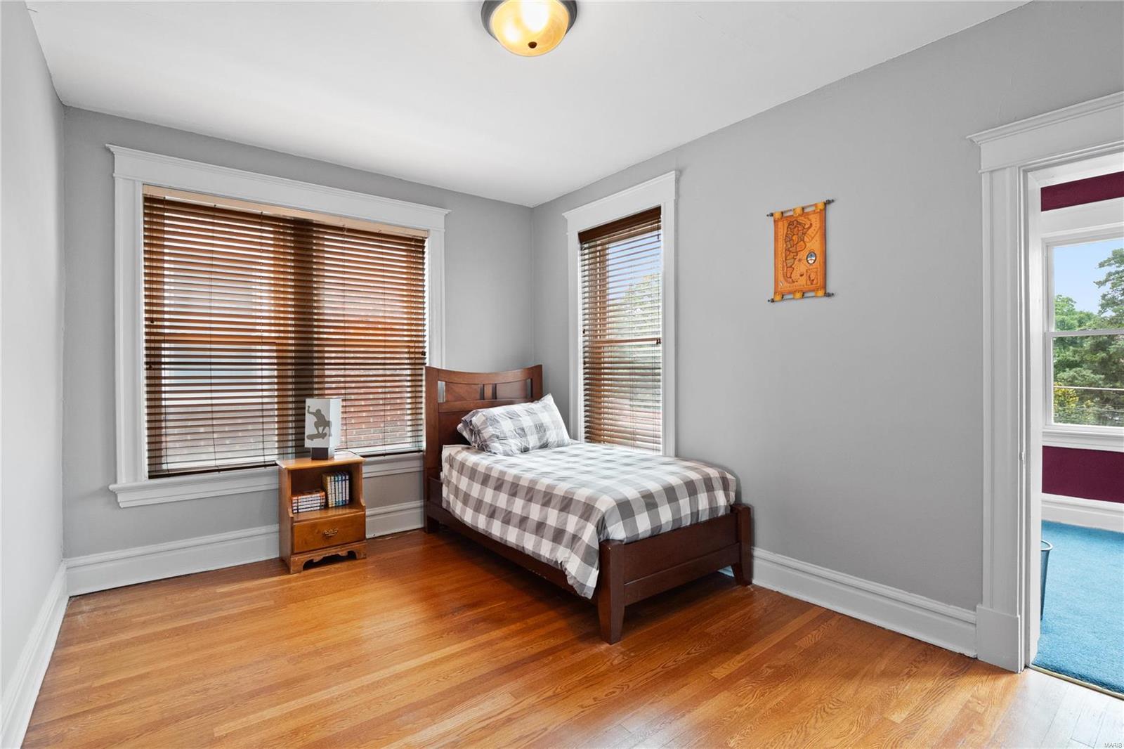 6429 San Bonita Avenue