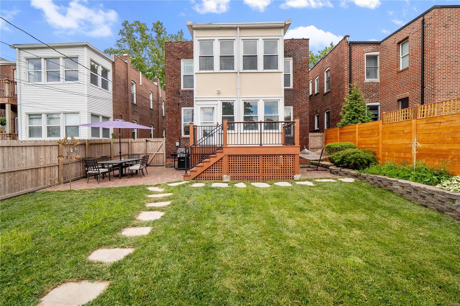 6429 San Bonita Avenue