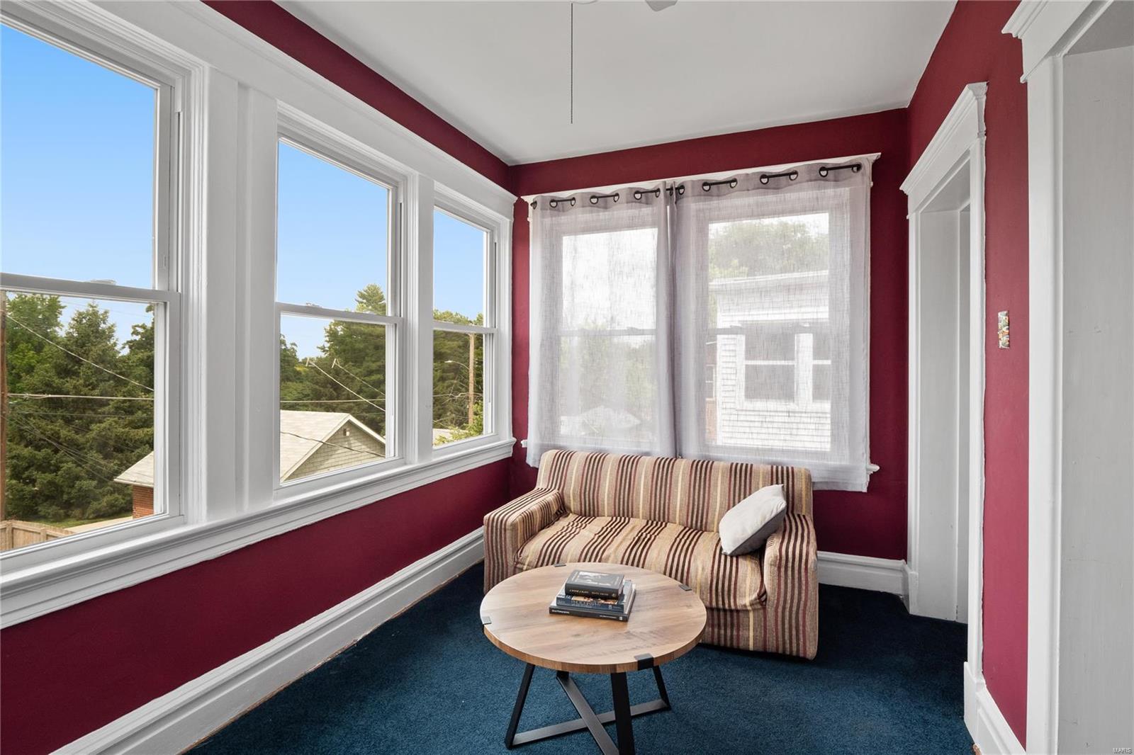 6429 San Bonita Avenue