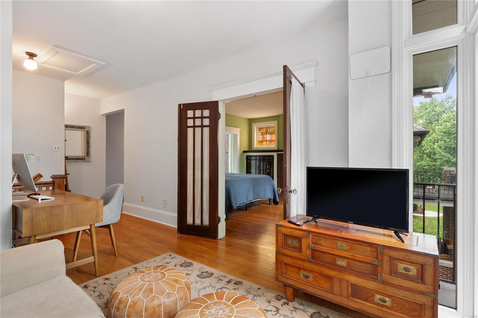 6429 San Bonita Avenue