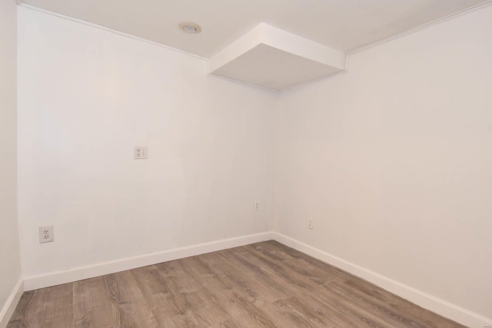 2350 S 10th Street Unit: REAR