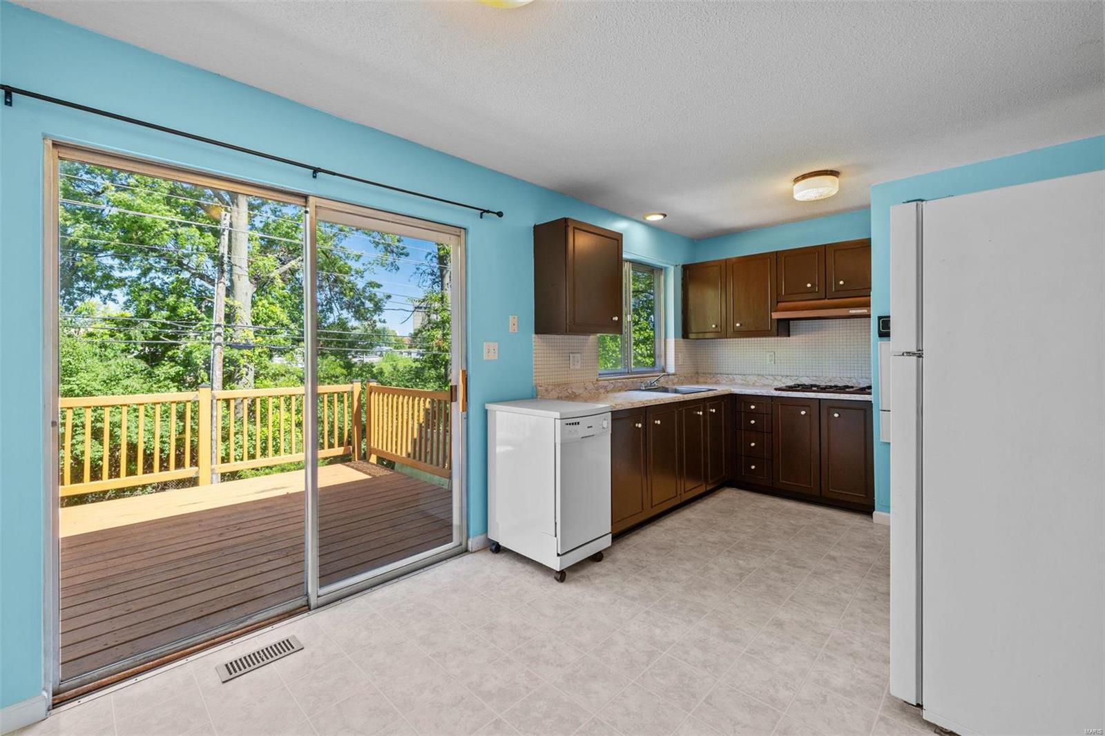 1246 Roth Hill Drive