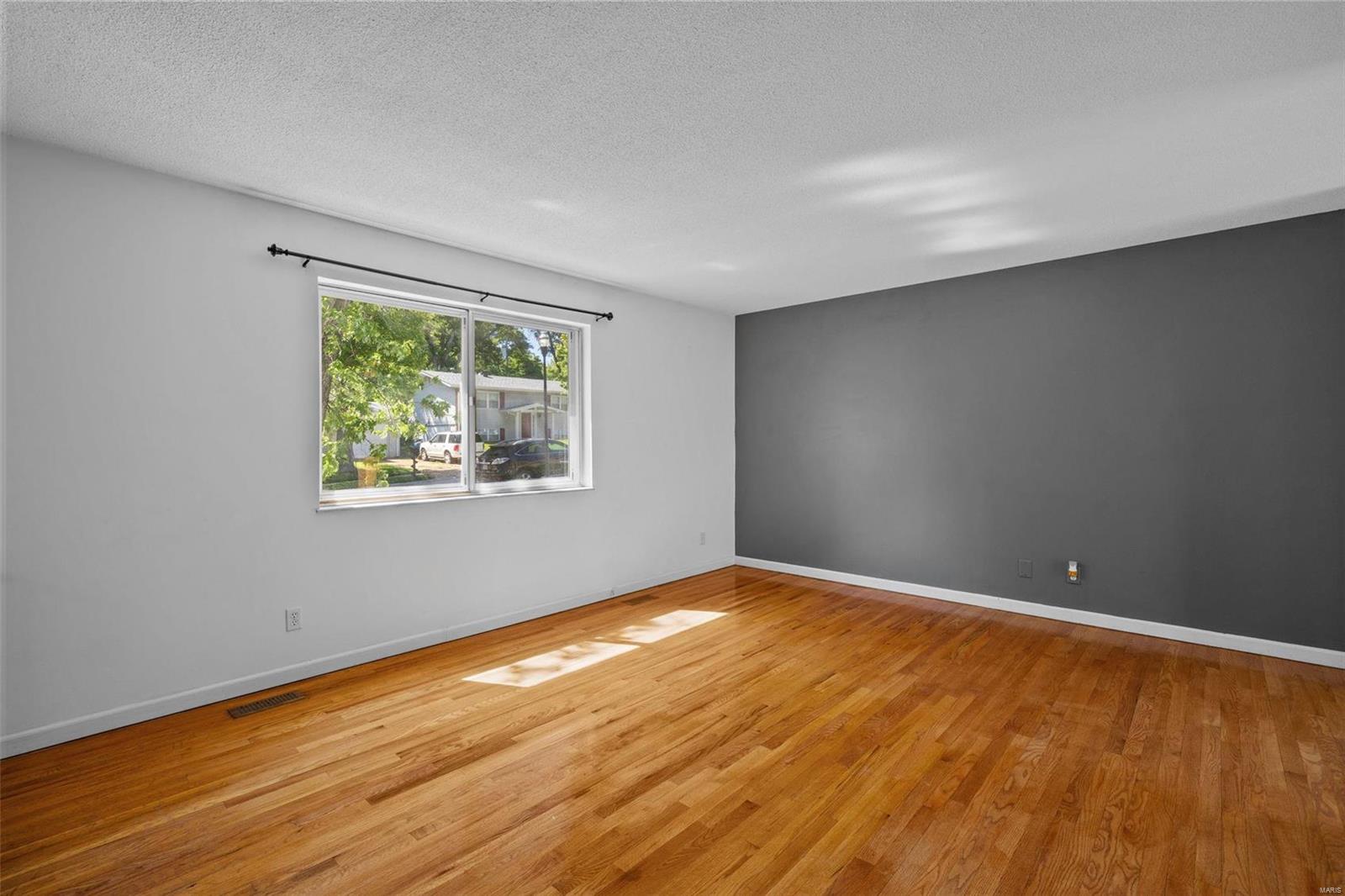 1246 Roth Hill Drive