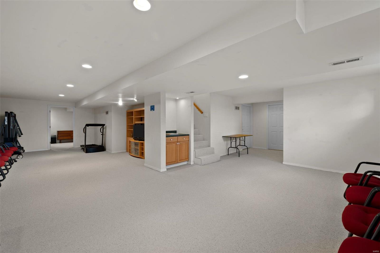 1804 Loehr Estates Court