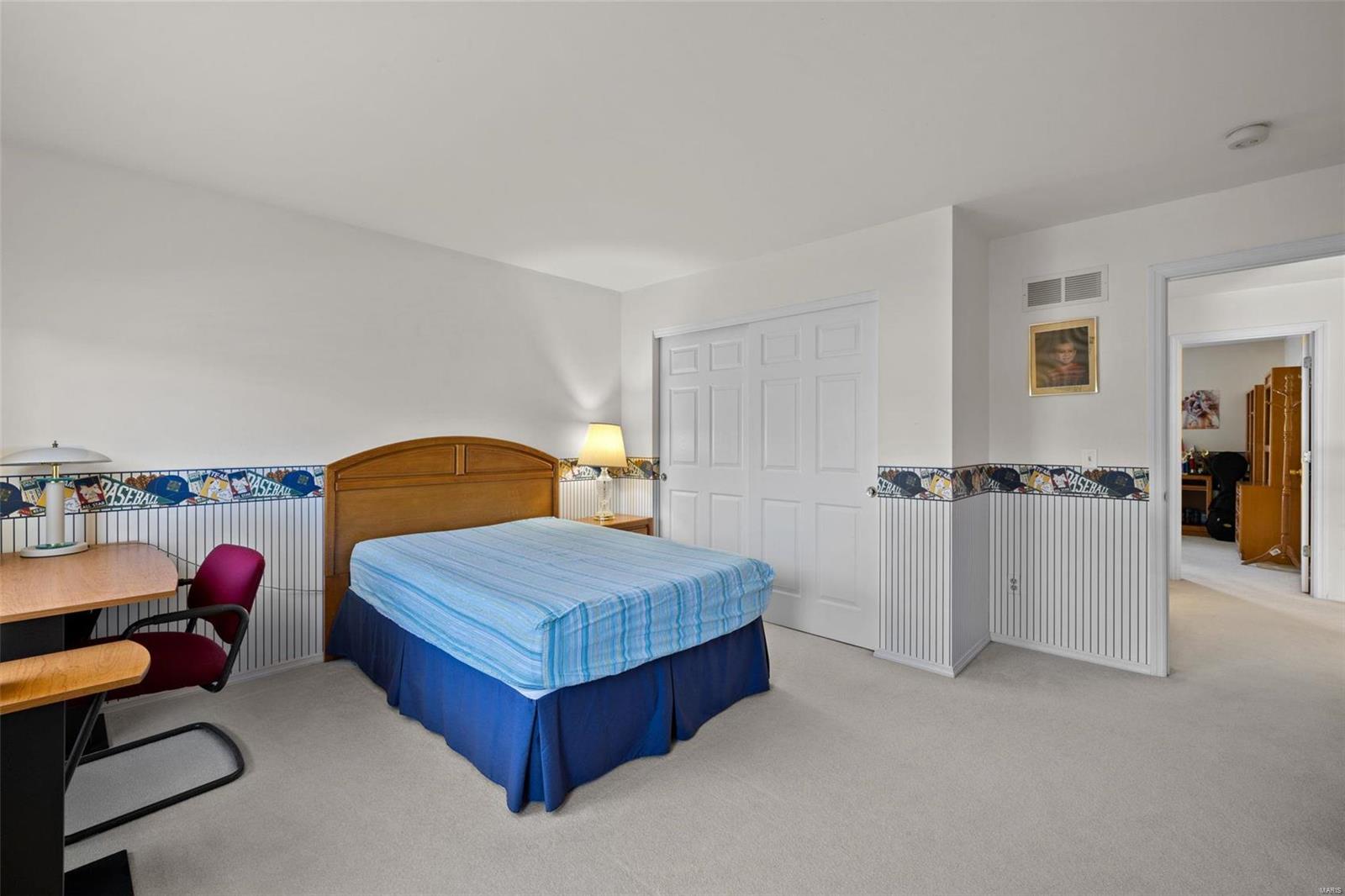 1804 Loehr Estates Court