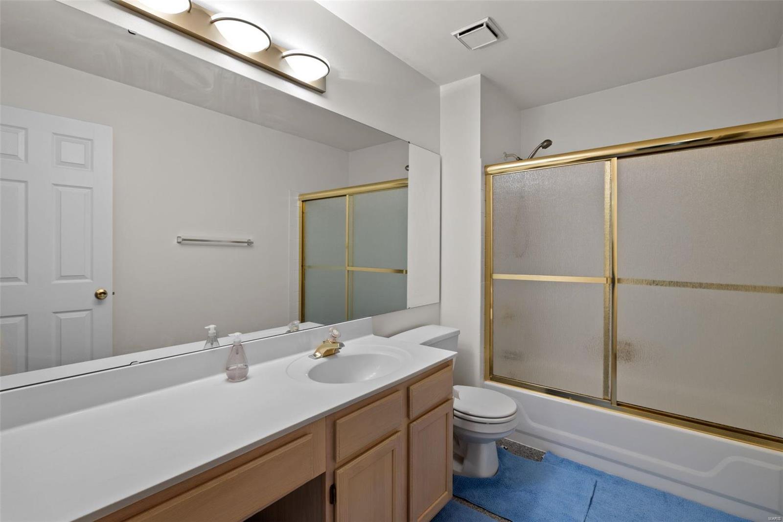 1804 Loehr Estates Court