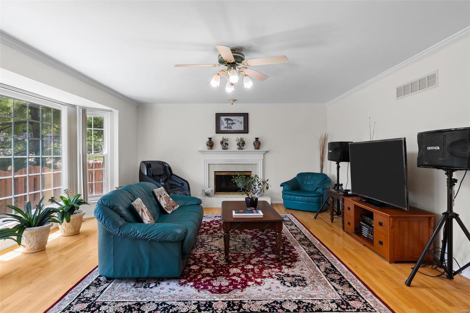 1804 Loehr Estates Court