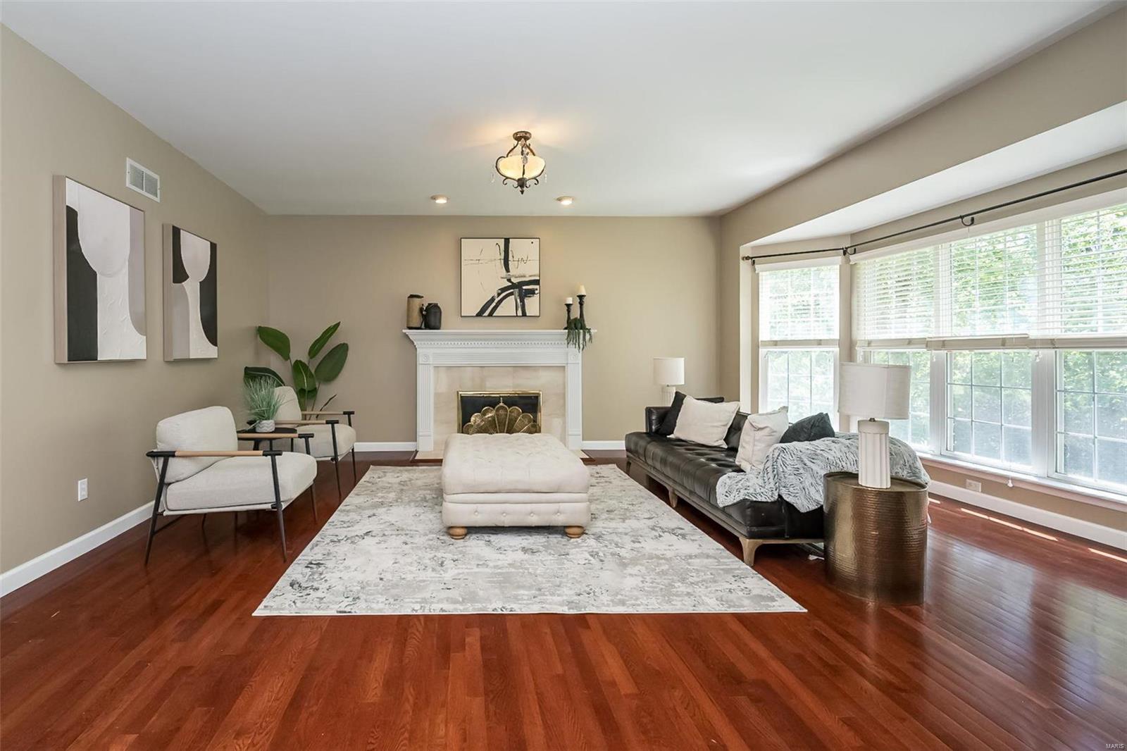 2221 Rebecca Lynn Court