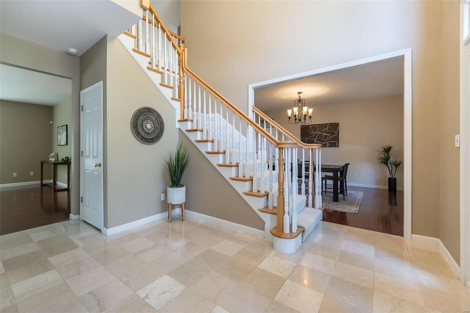 2221 Rebecca Lynn Court