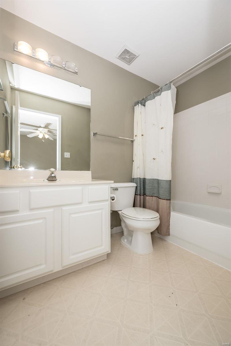 2221 Rebecca Lynn Court