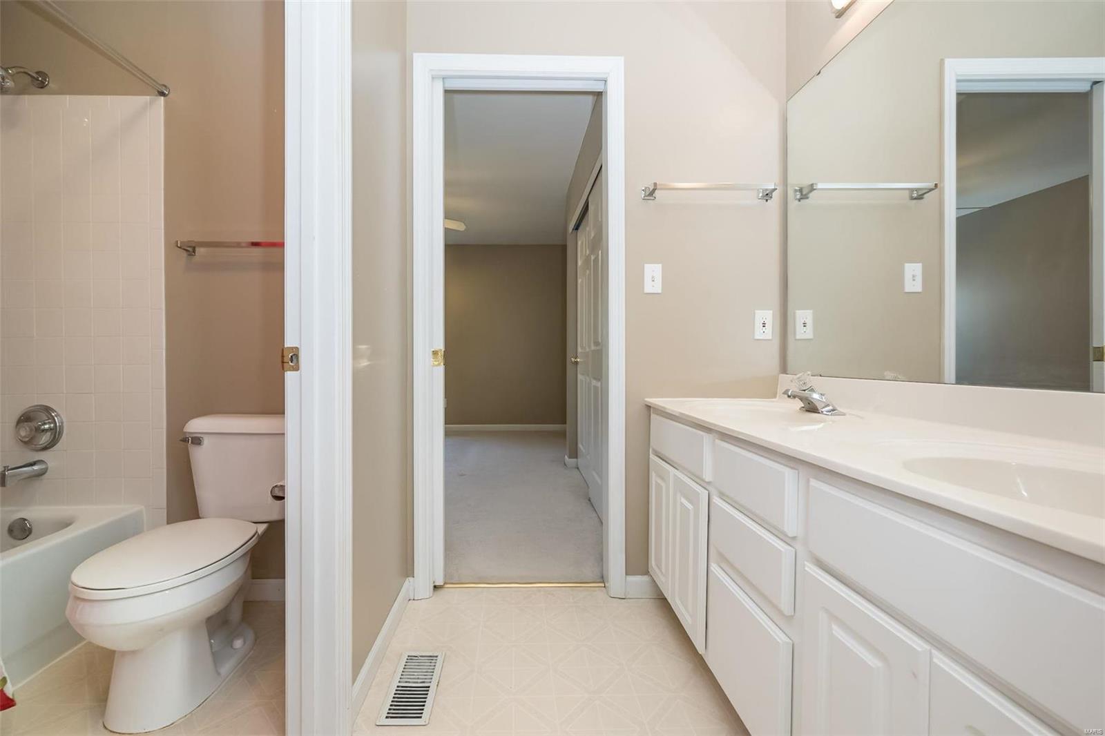 2221 Rebecca Lynn Court