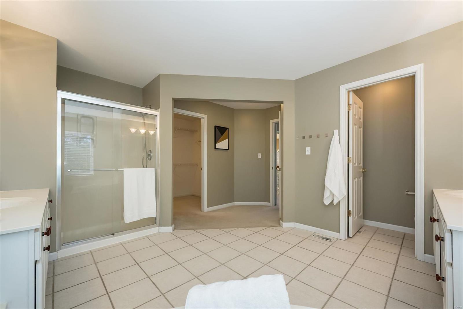 2221 Rebecca Lynn Court