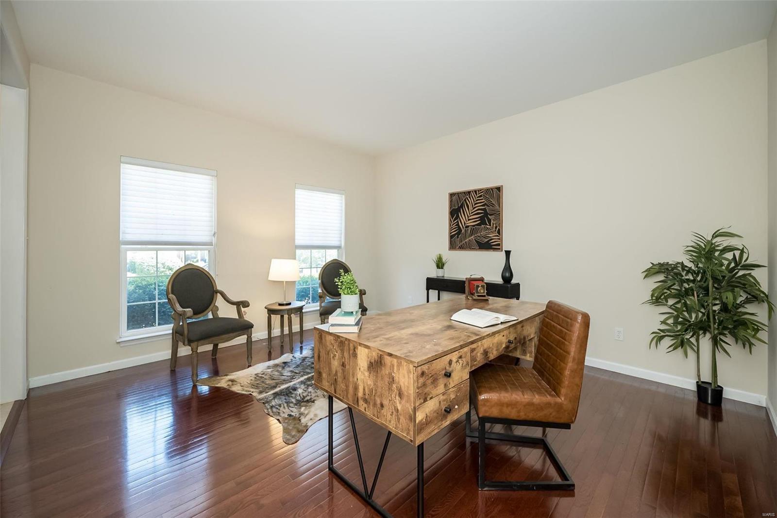 2221 Rebecca Lynn Court