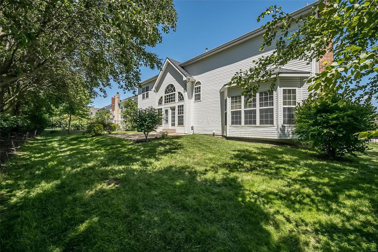 2221 Rebecca Lynn Court