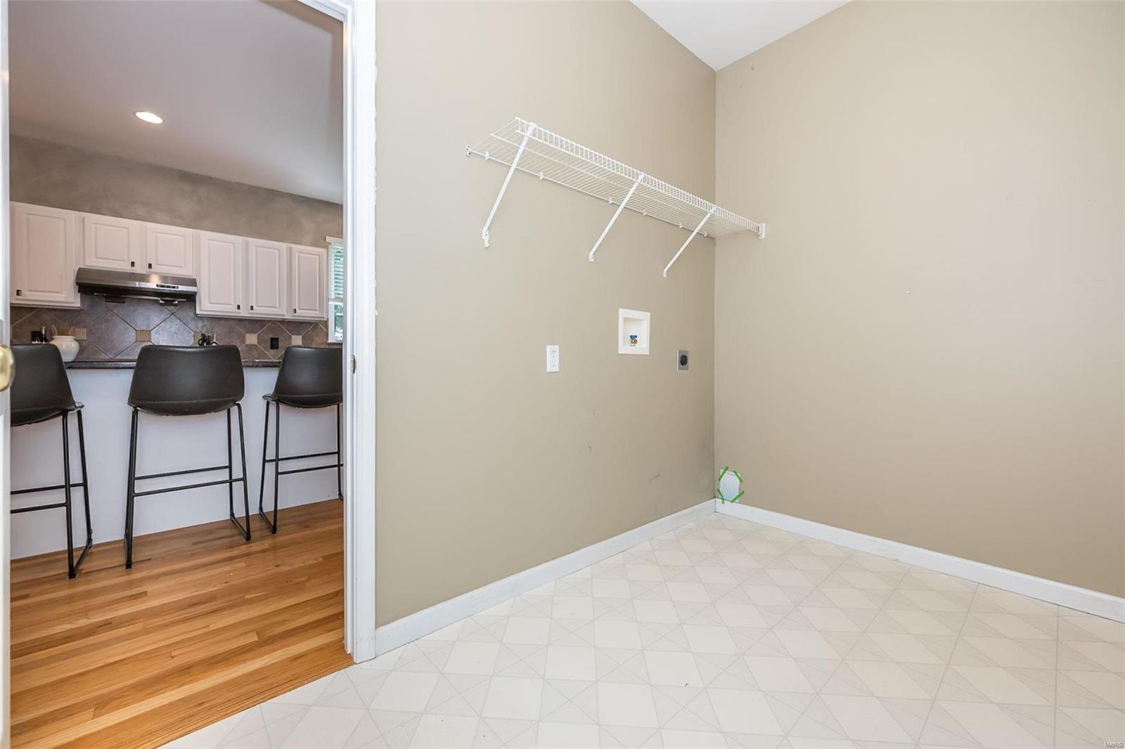 2221 Rebecca Lynn Court