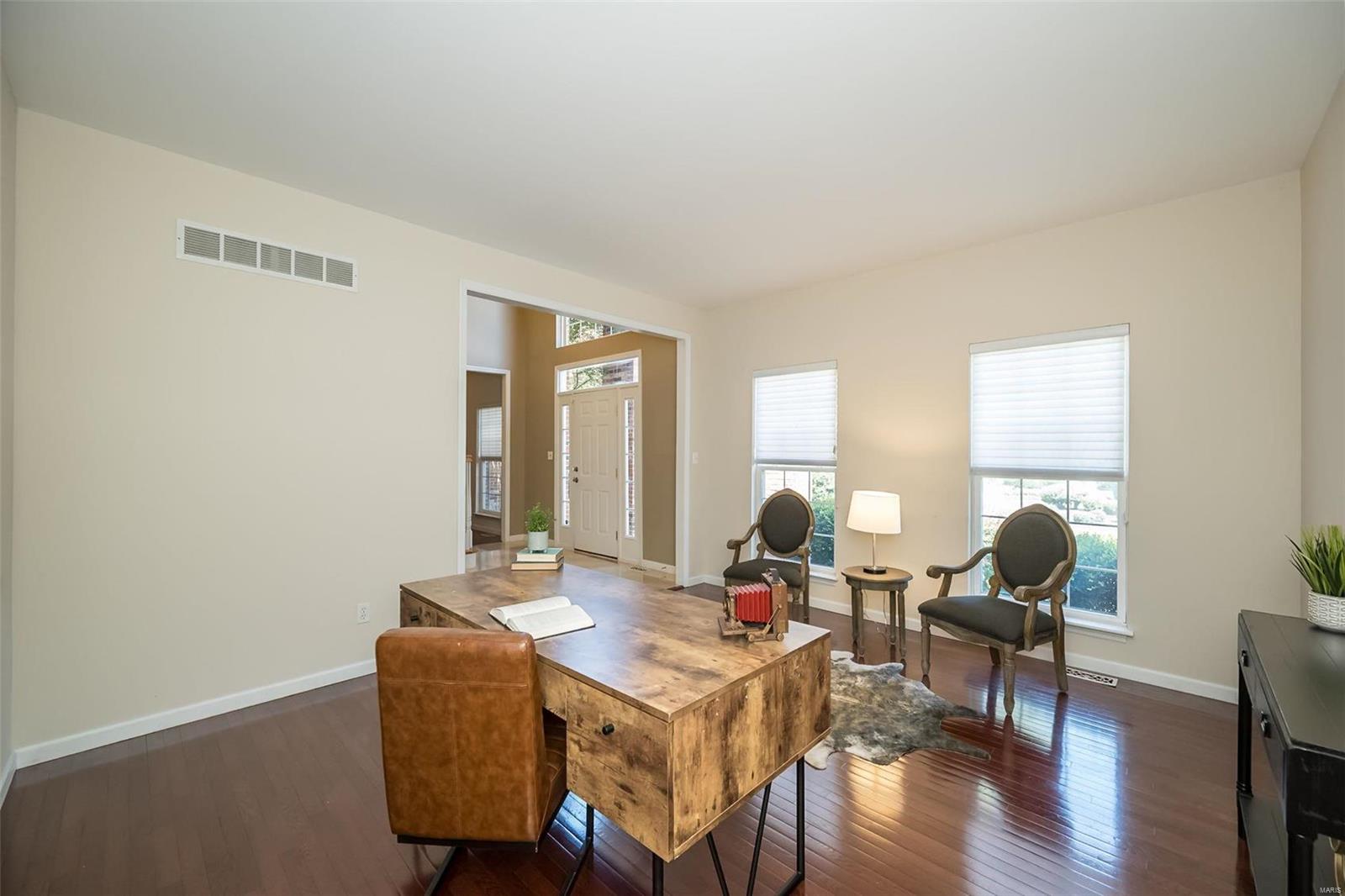 2221 Rebecca Lynn Court