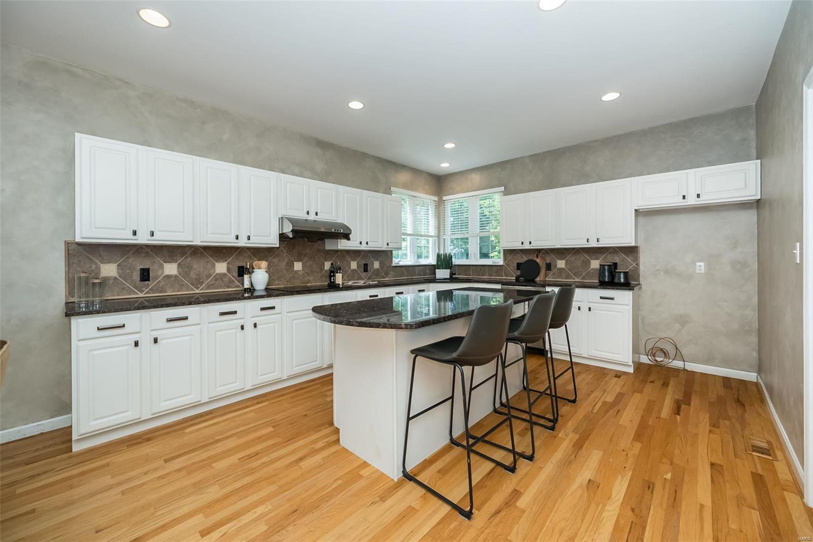 2221 Rebecca Lynn Court