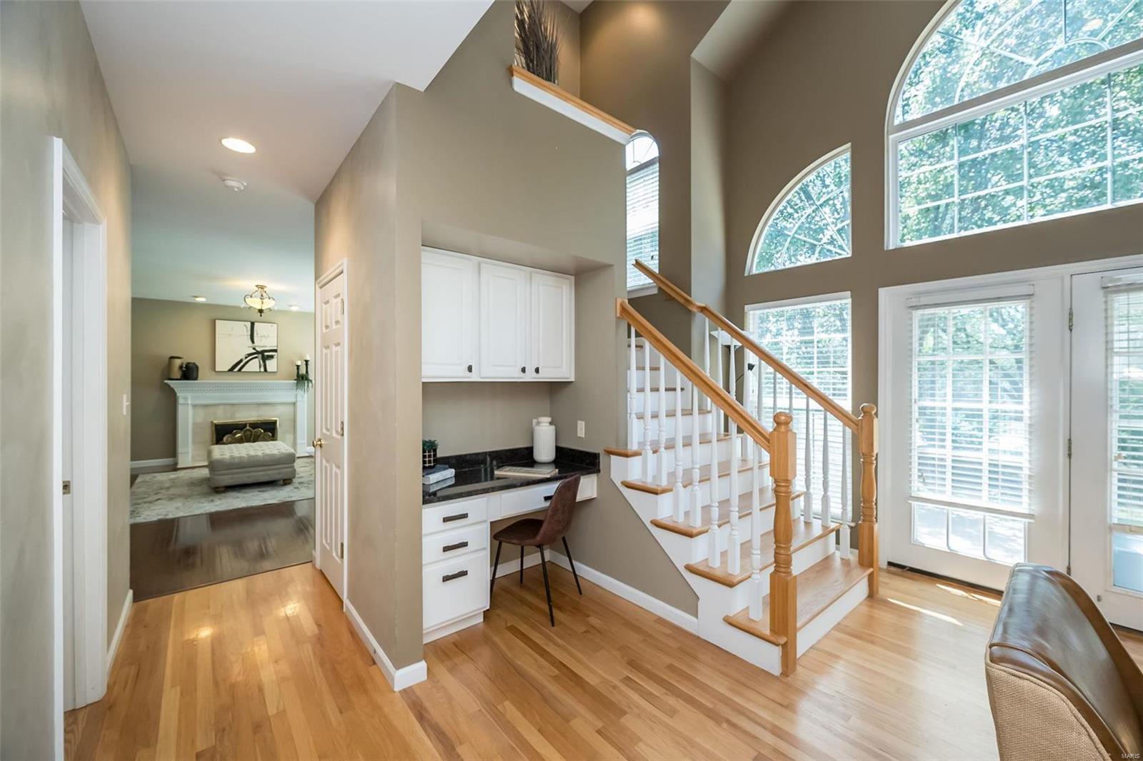 2221 Rebecca Lynn Court