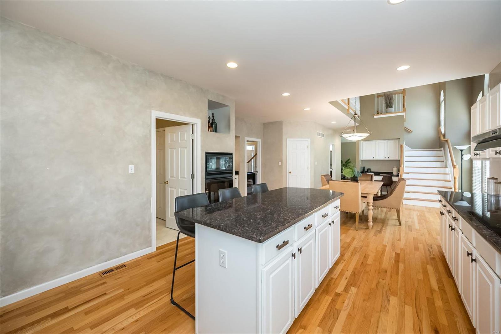 2221 Rebecca Lynn Court