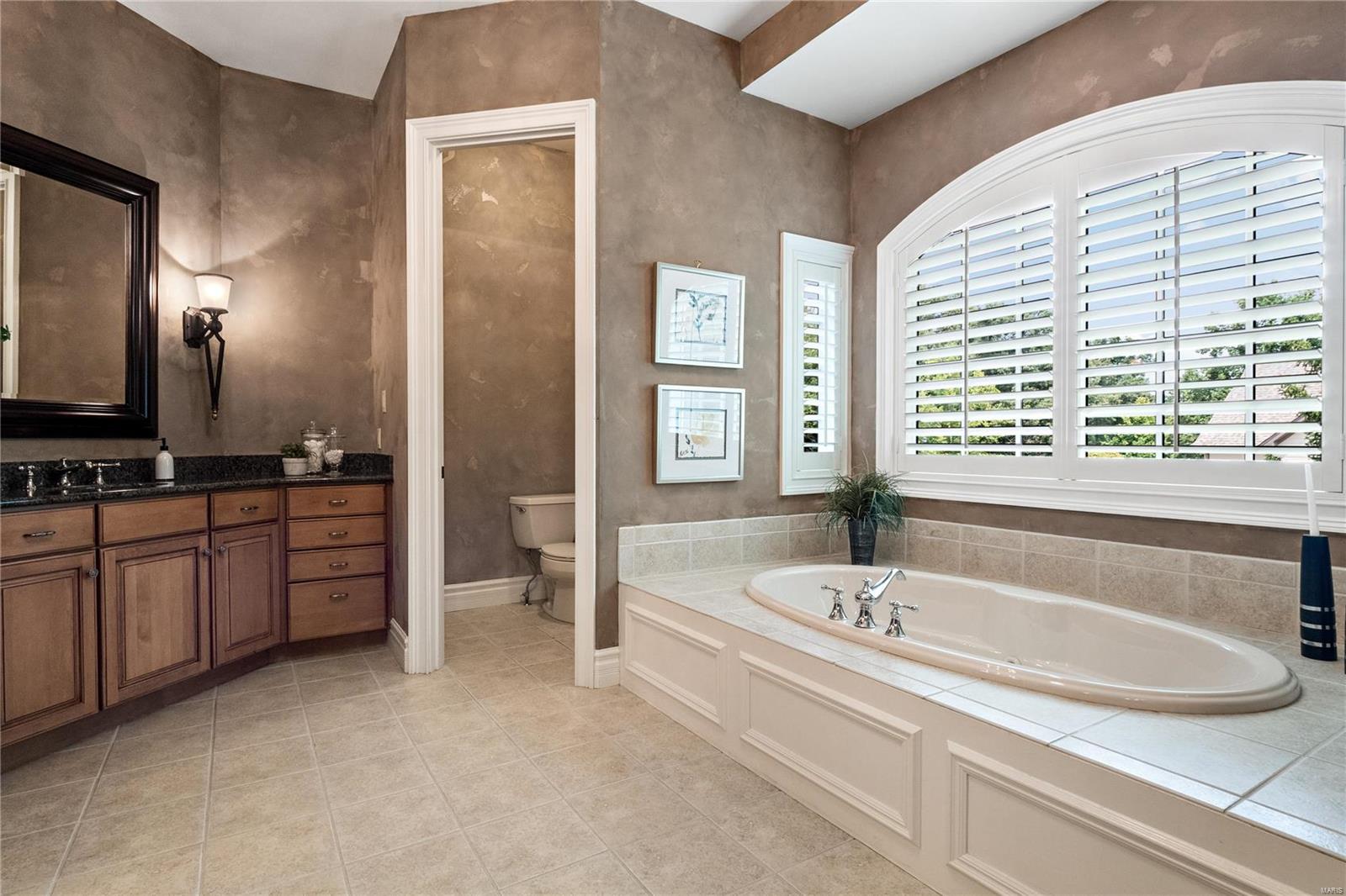 2131 Saddle Creek Ridge Court