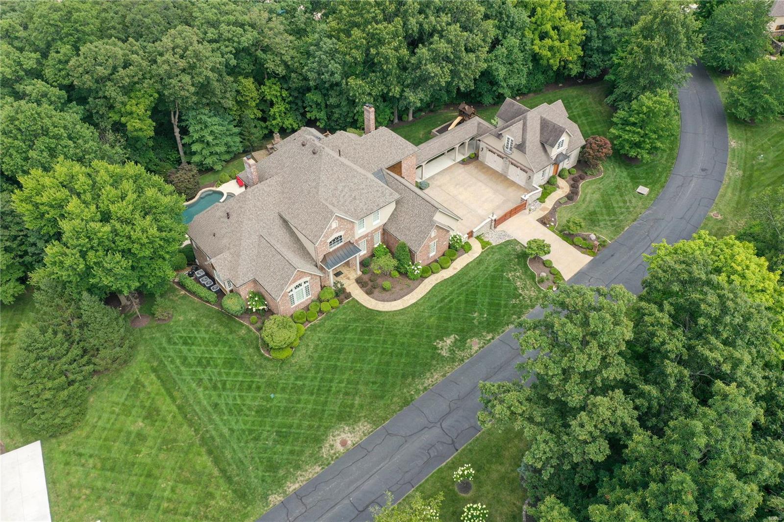 2131 Saddle Creek Ridge Court