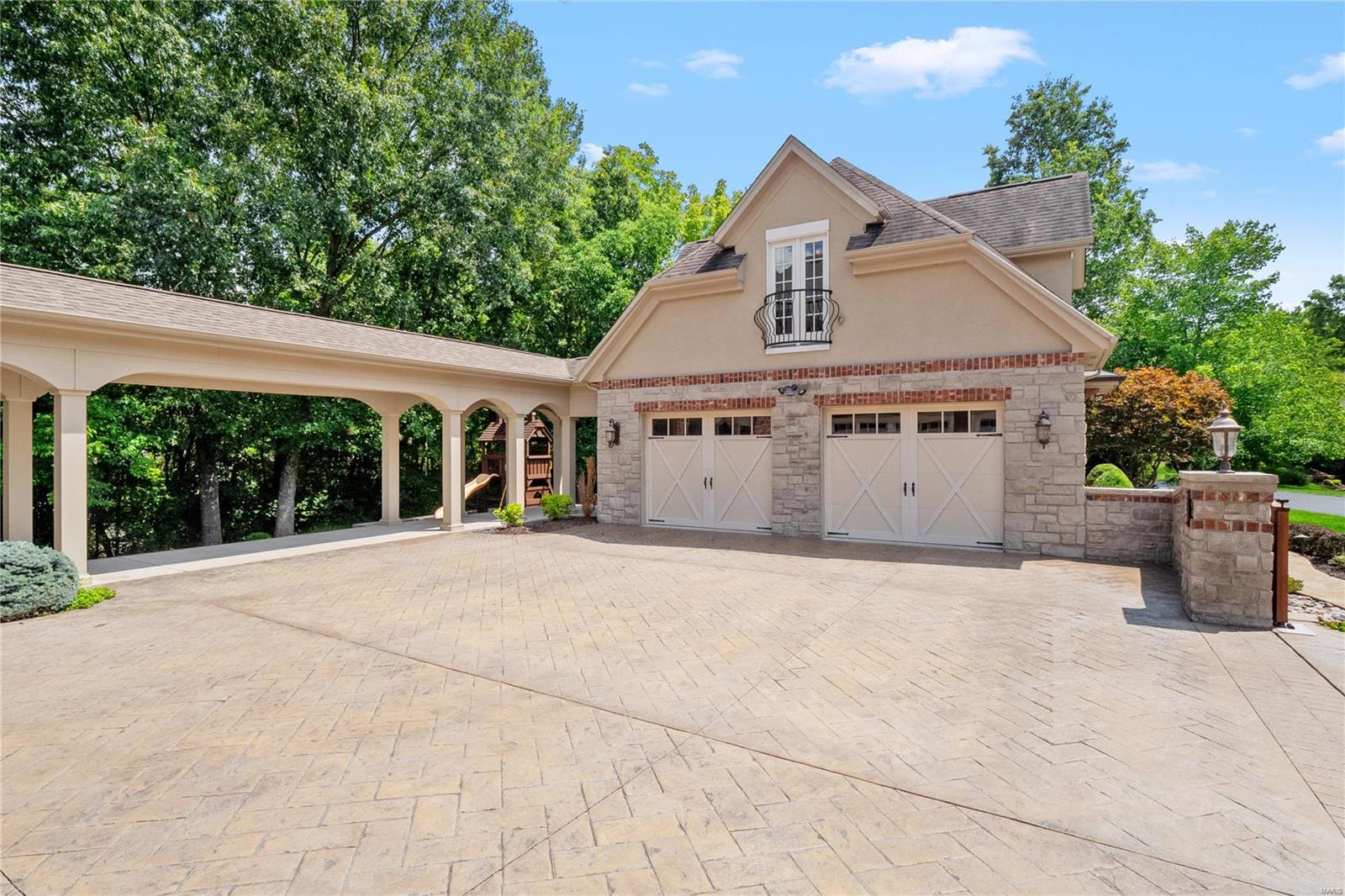 2131 Saddle Creek Ridge Court