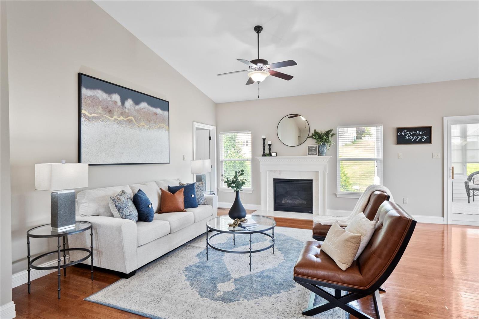 21 Lindbergh Place Ter