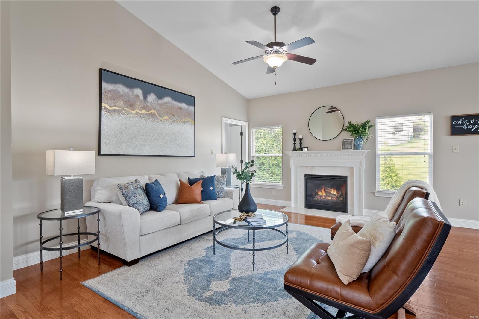 21 Lindbergh Place Ter