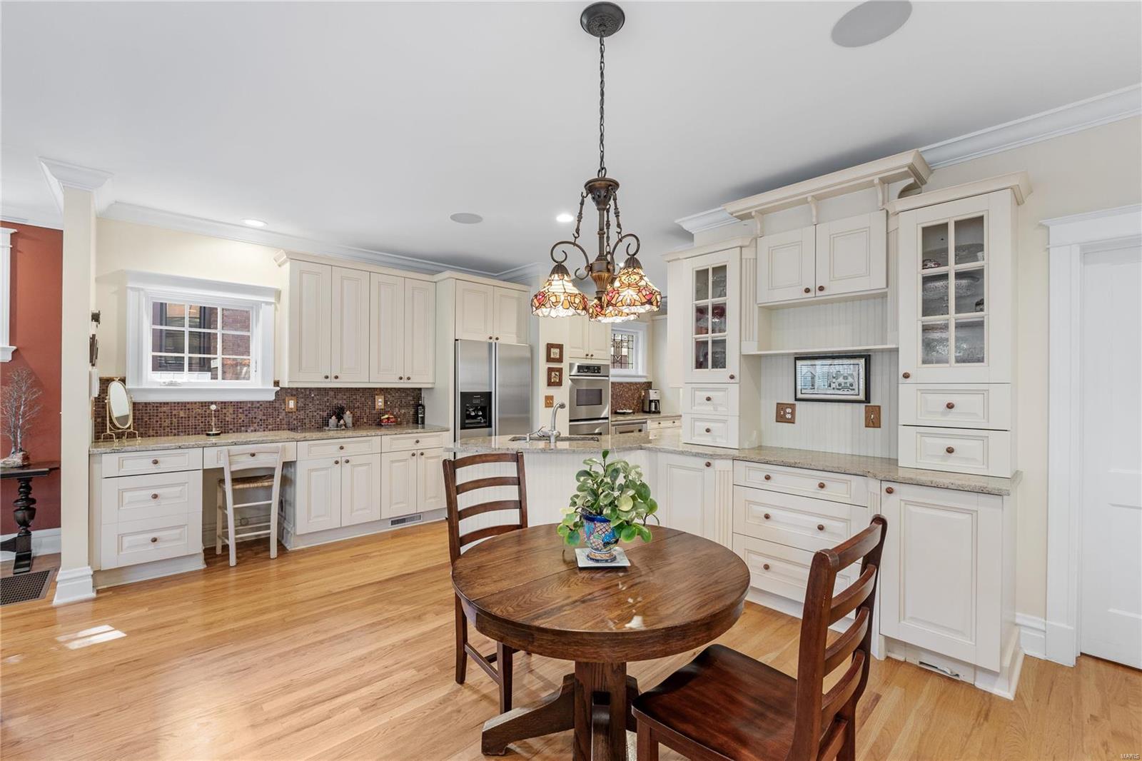 6912 Washington Avenue