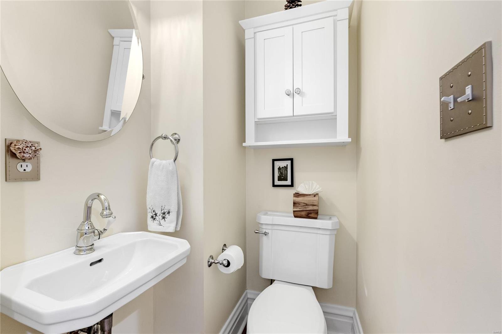 6912 Washington Avenue