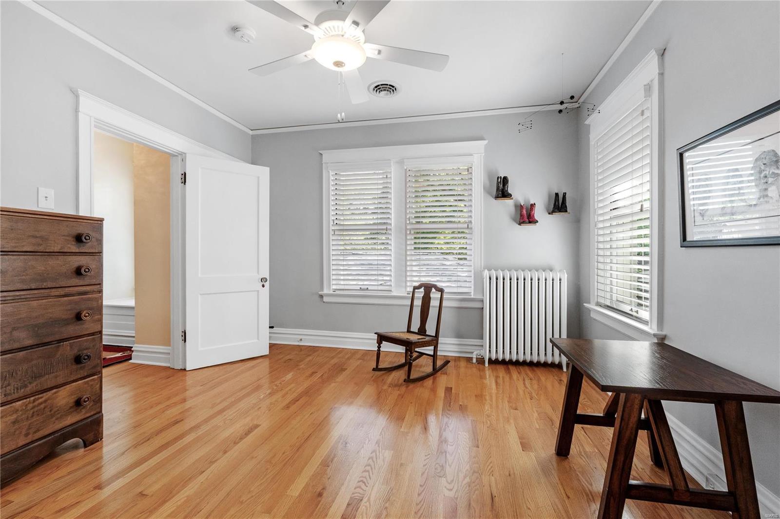 6912 Washington Avenue