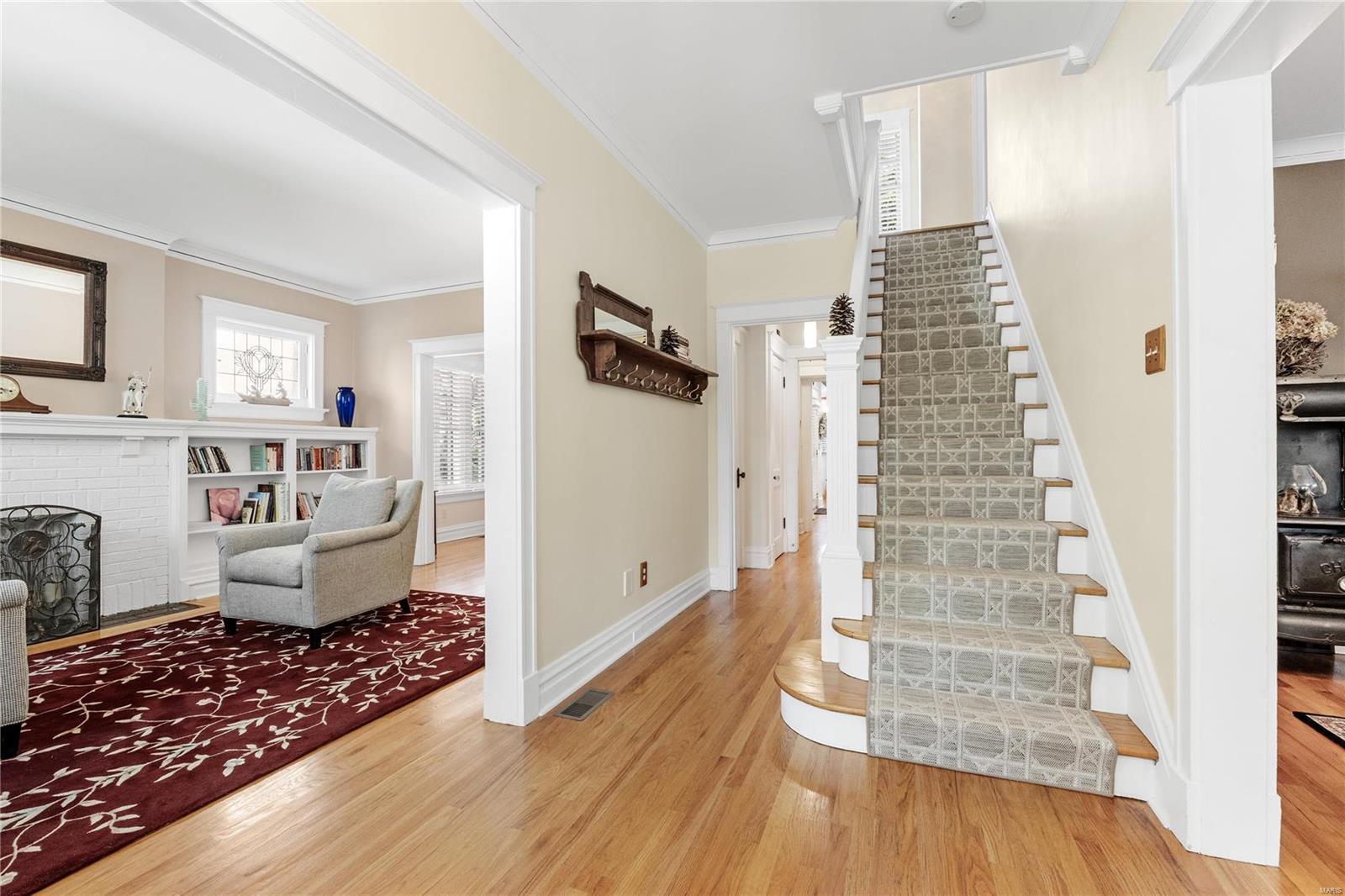 6912 Washington Avenue