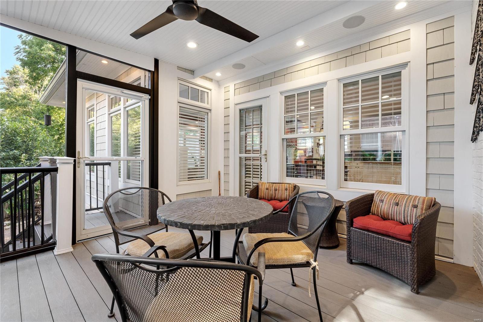 6912 Washington Avenue