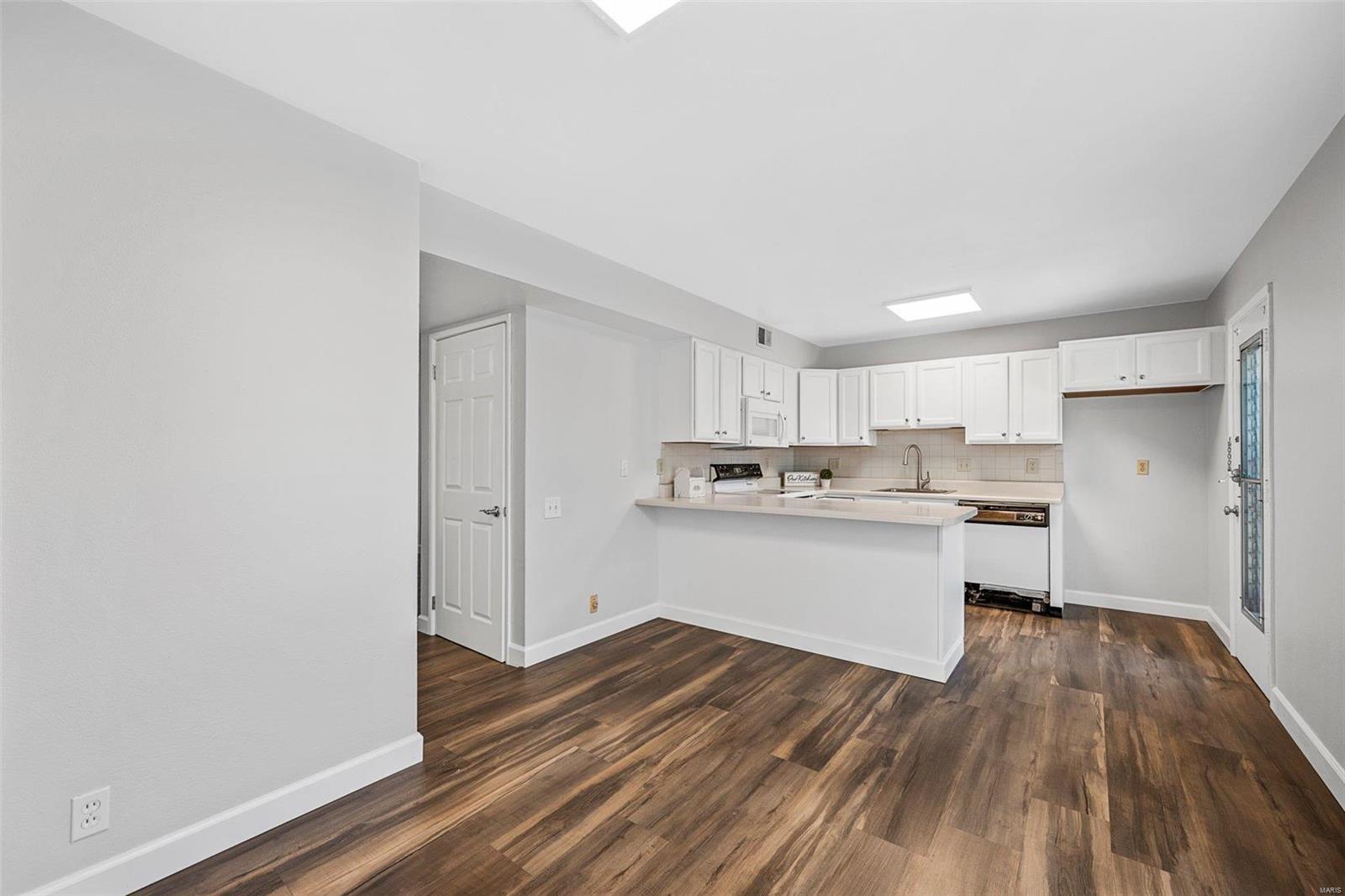 10427 Willowdale Drive