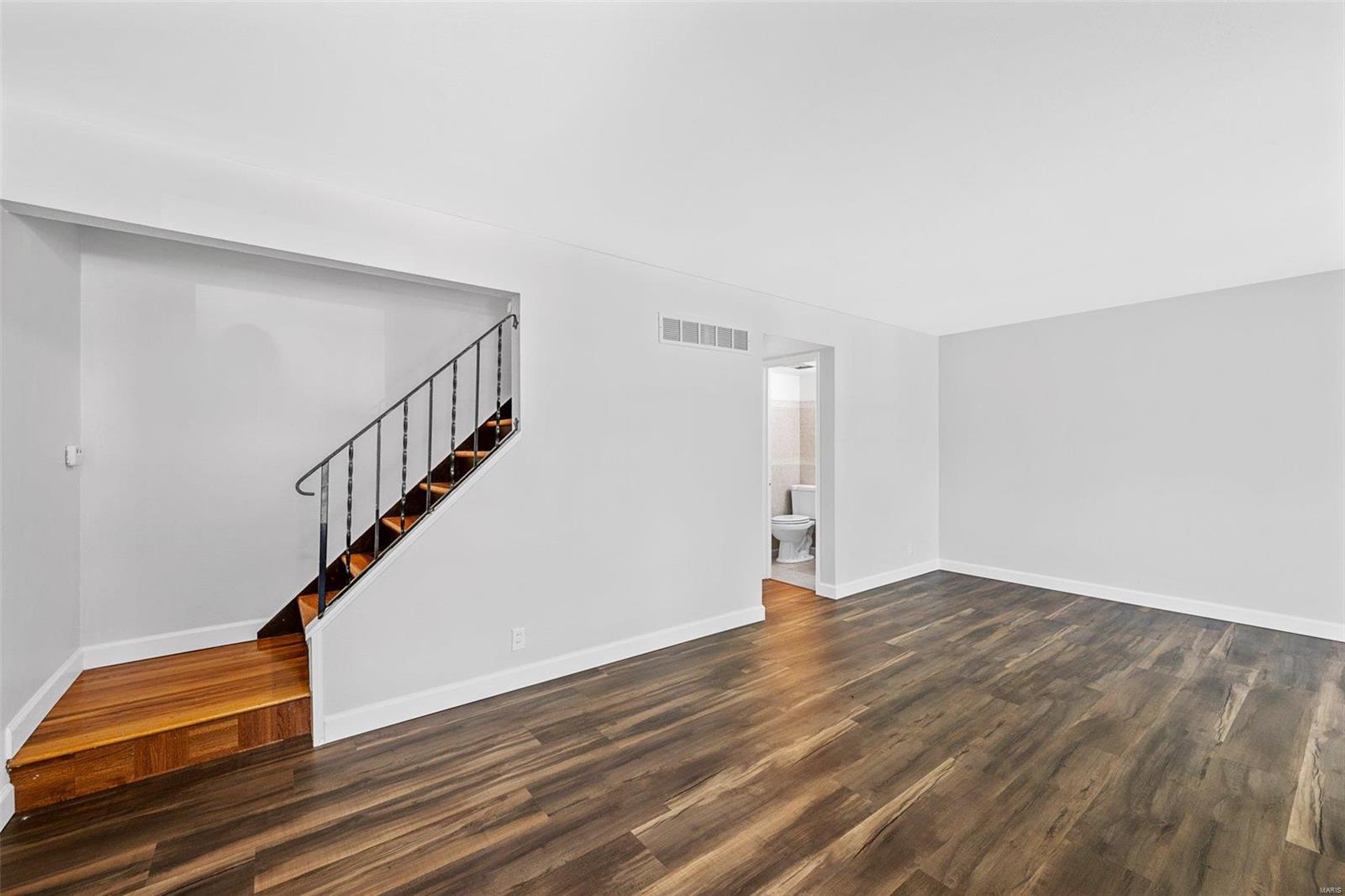 10427 Willowdale Drive