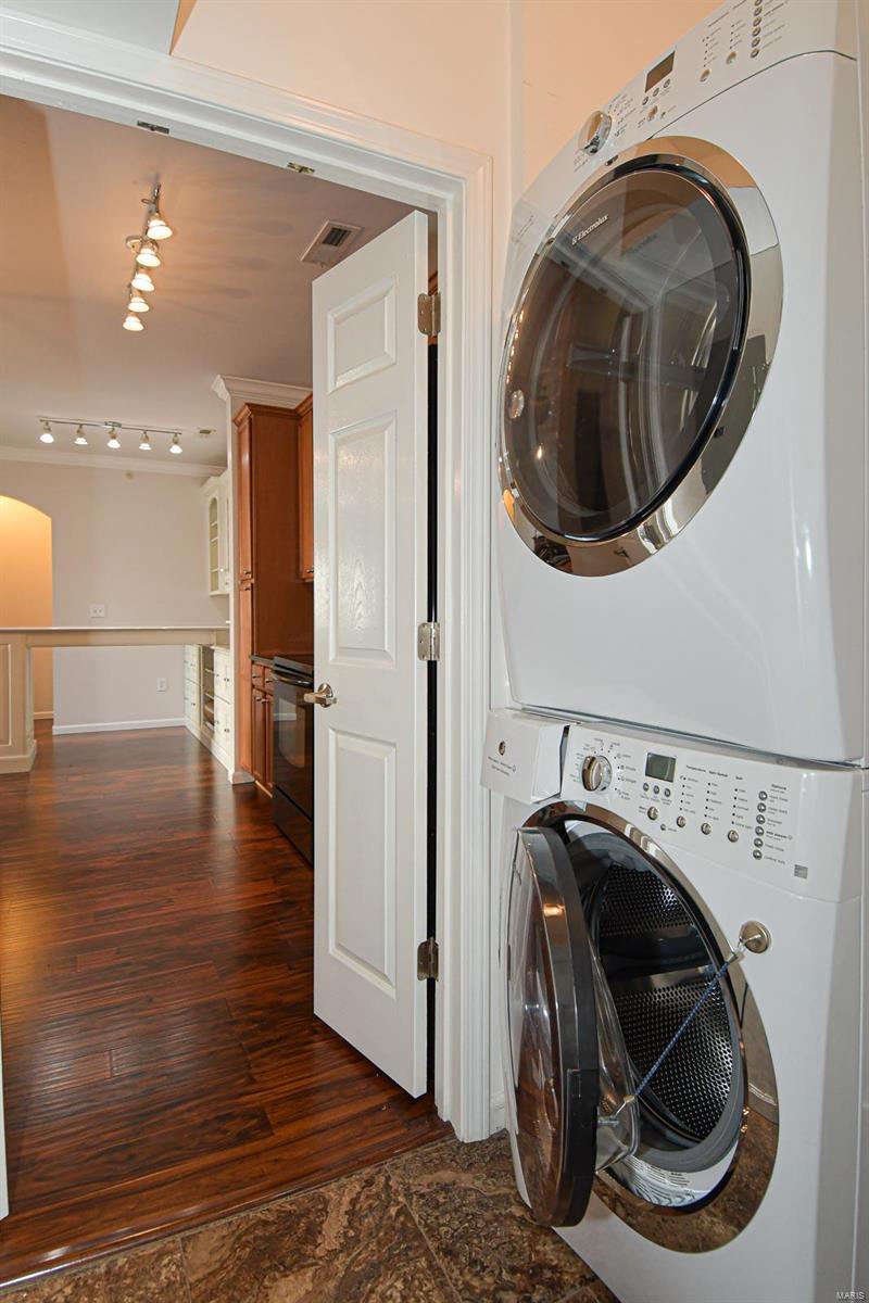 27 kassebaum Lane Unit: 103