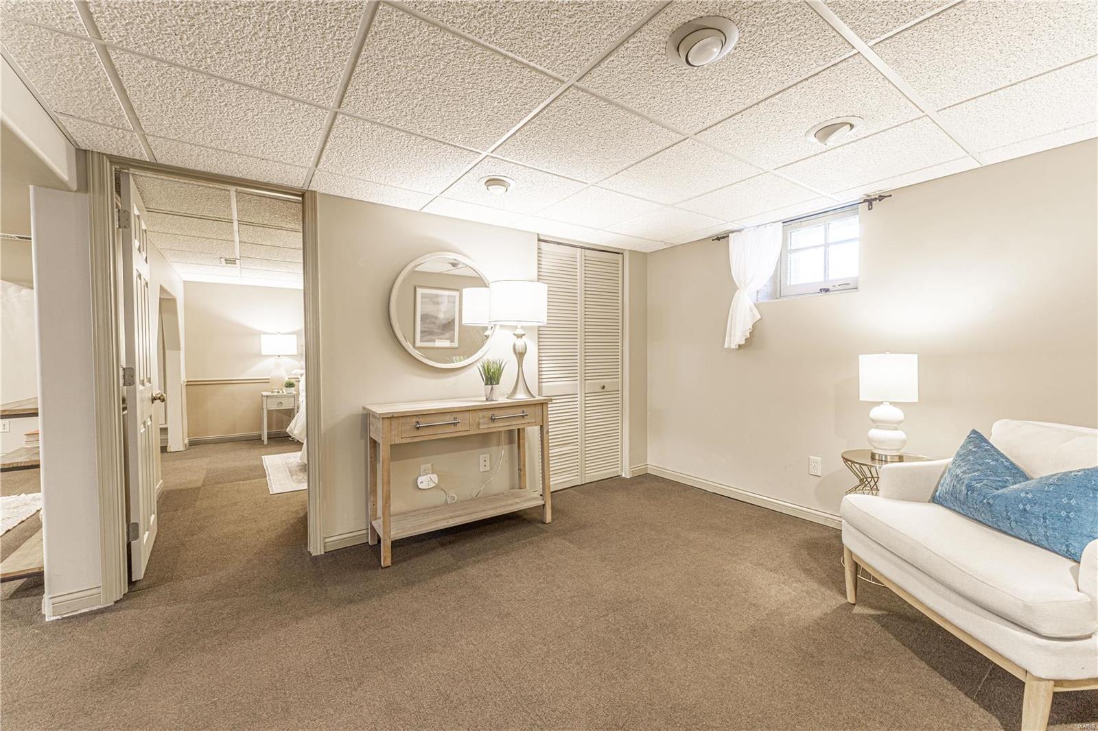 6432 Sutherland Avenue