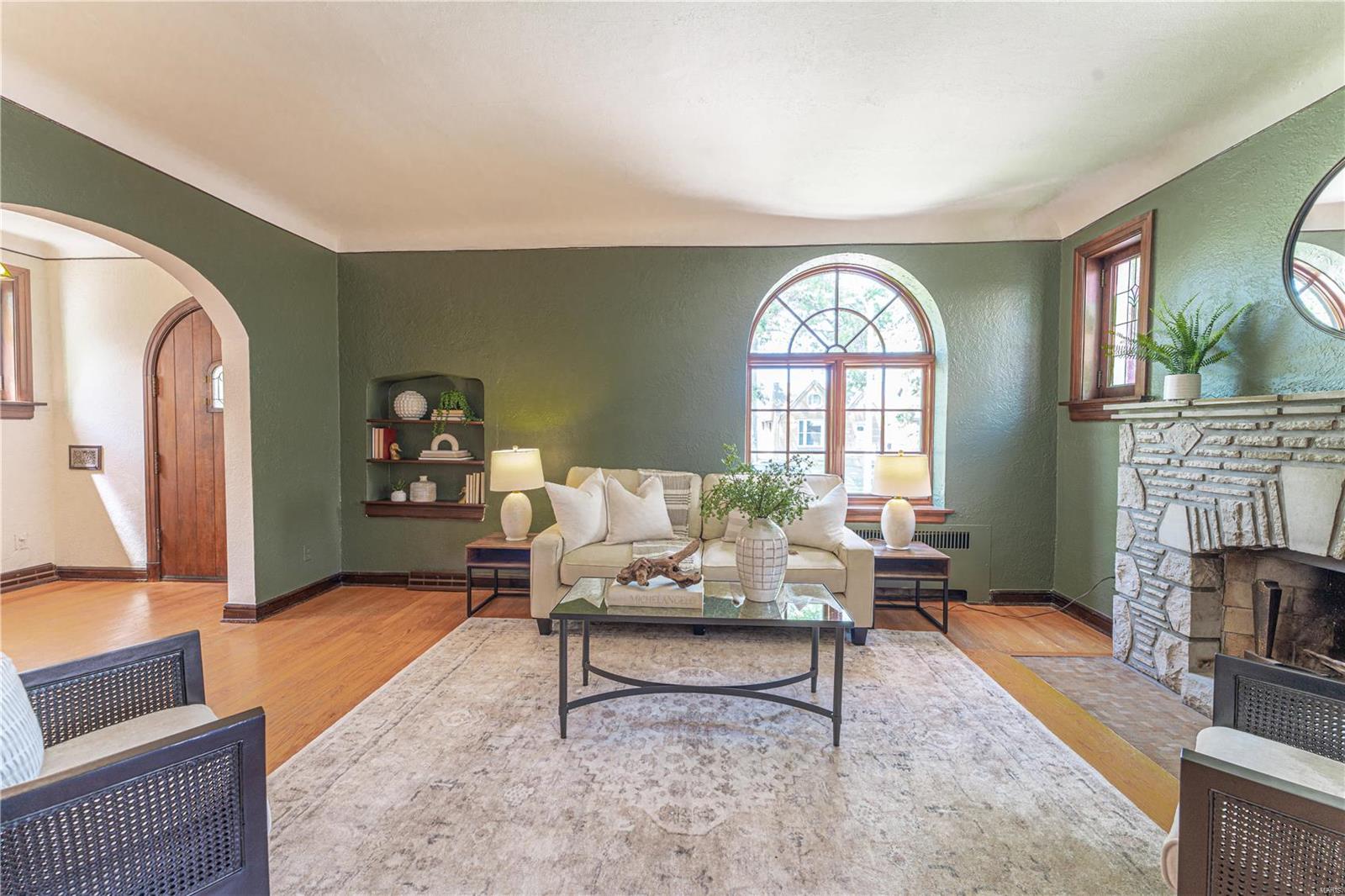 6432 Sutherland Avenue