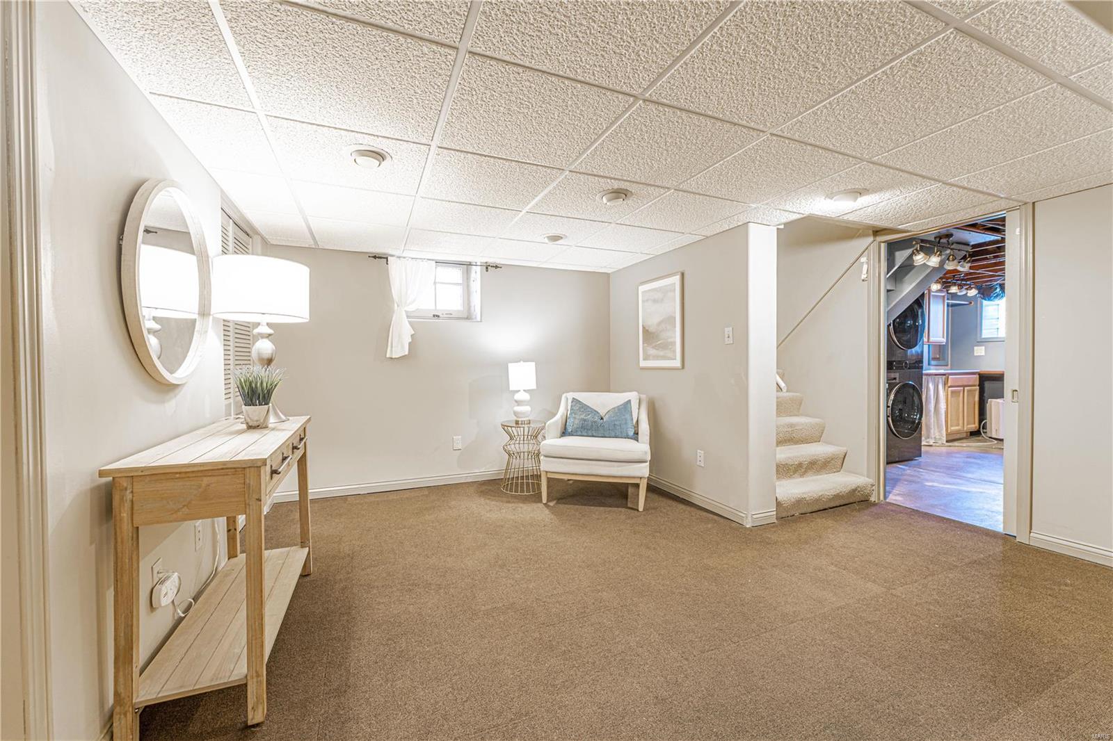 6432 Sutherland Avenue