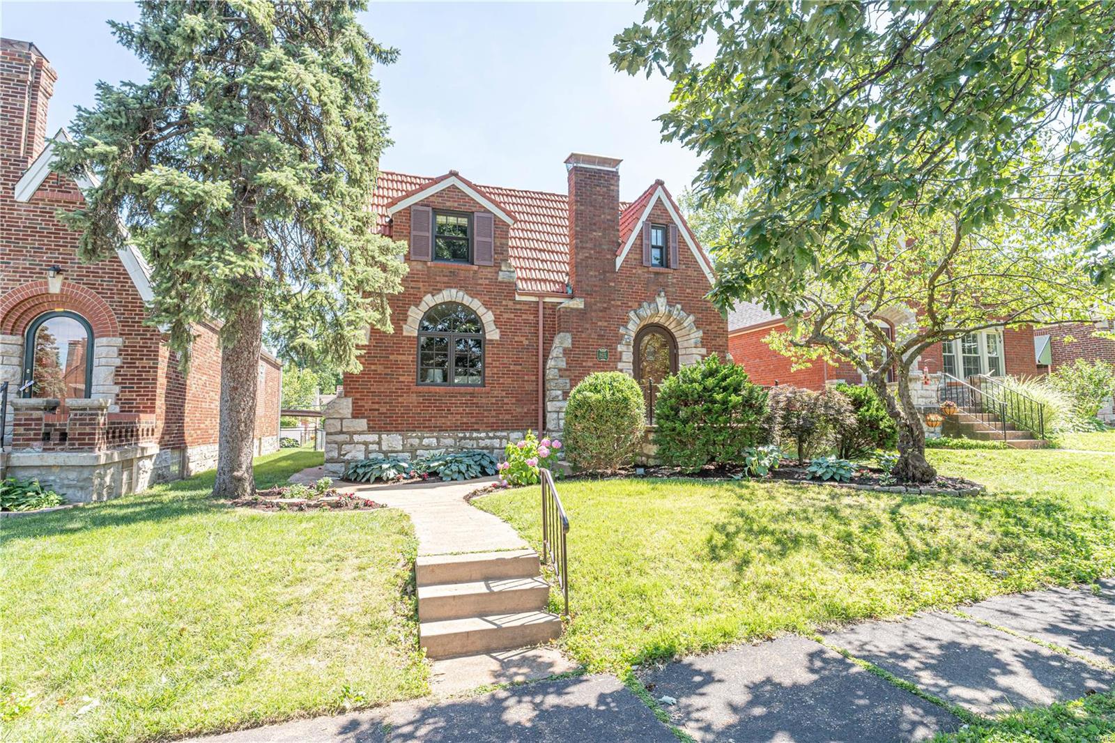 6432 Sutherland Avenue