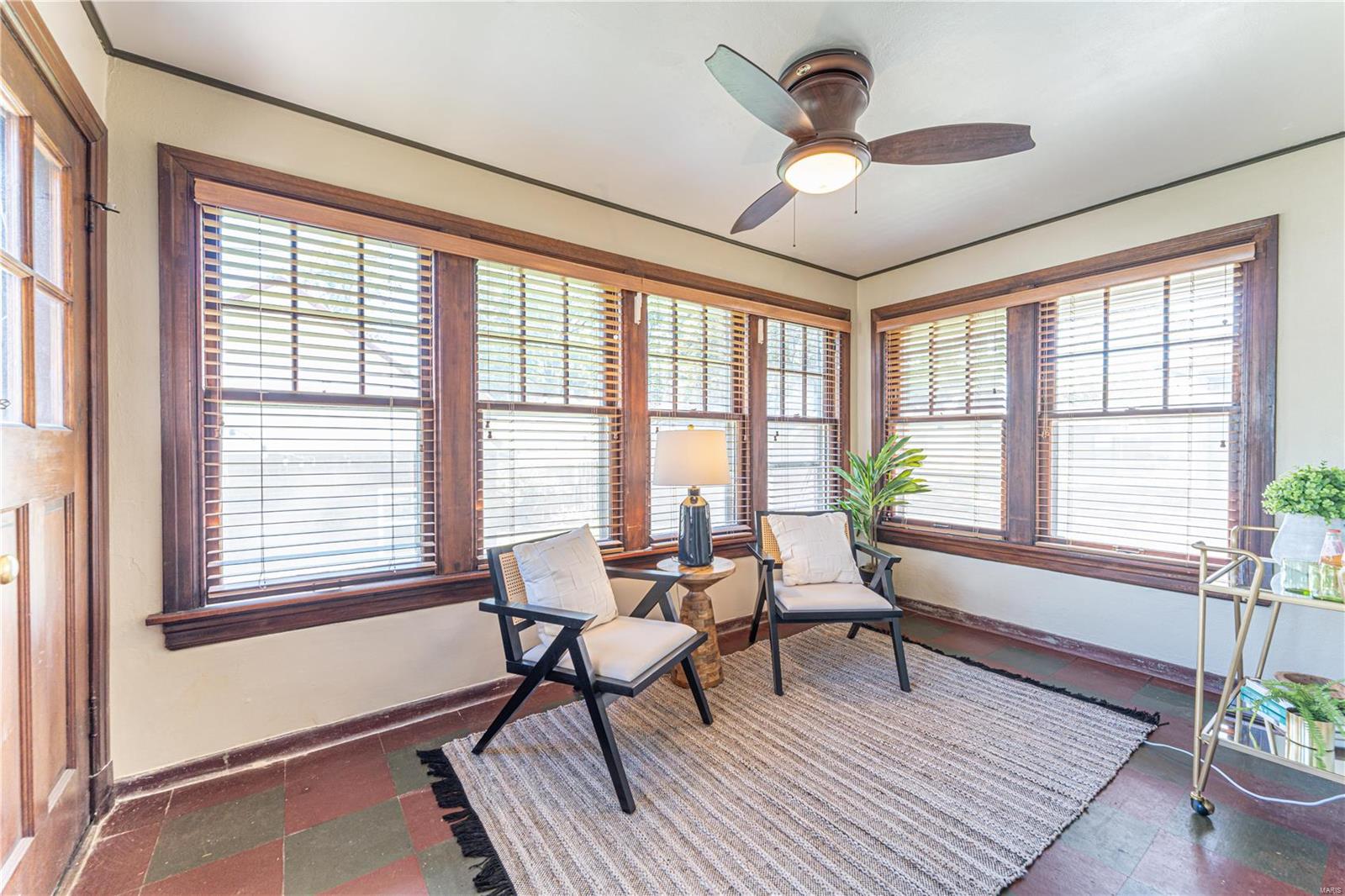 6432 Sutherland Avenue