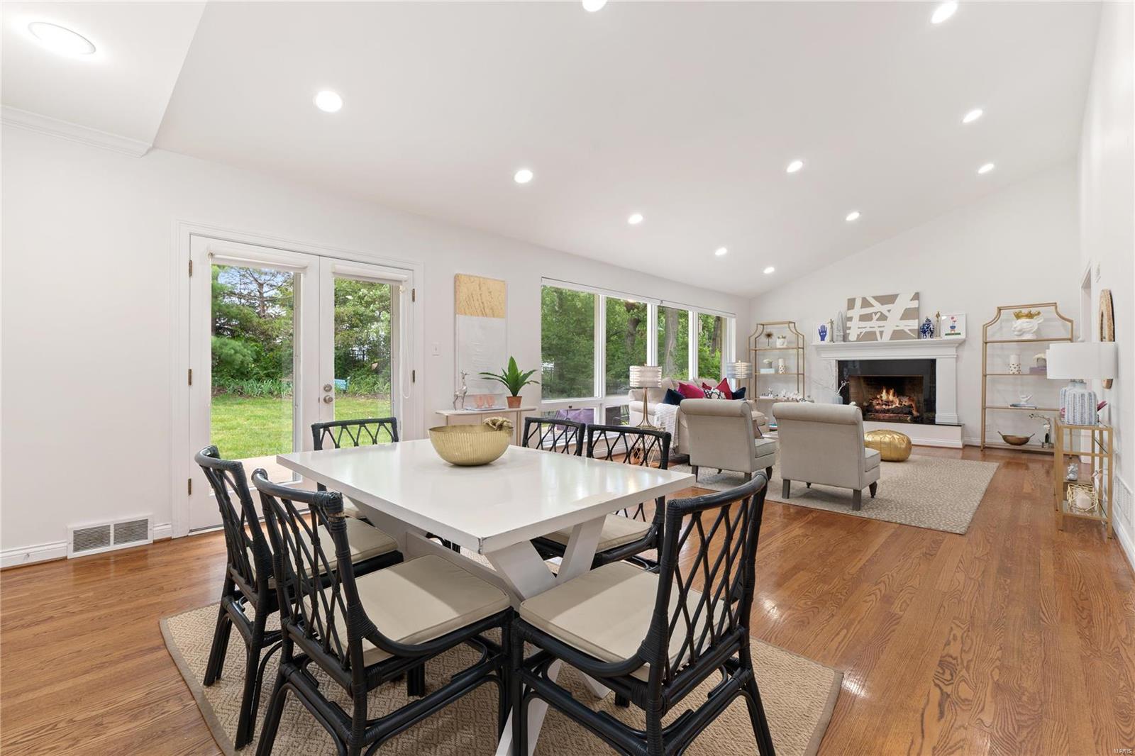 8 Dogwood Lane