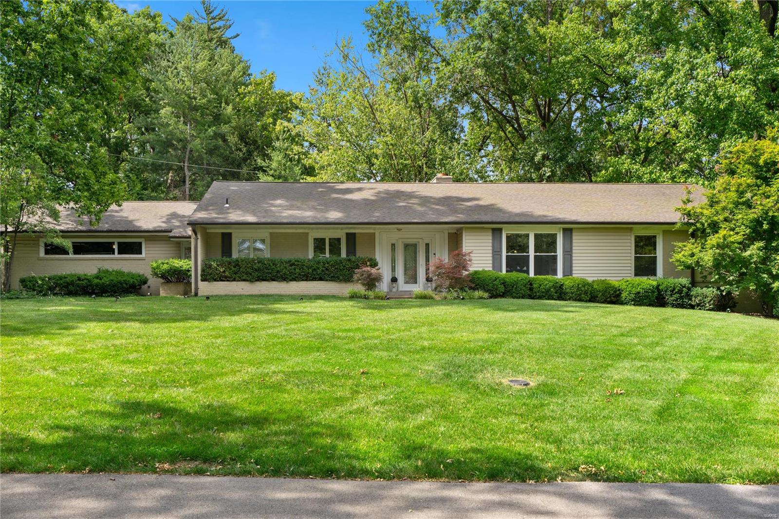 8 Dogwood Lane
