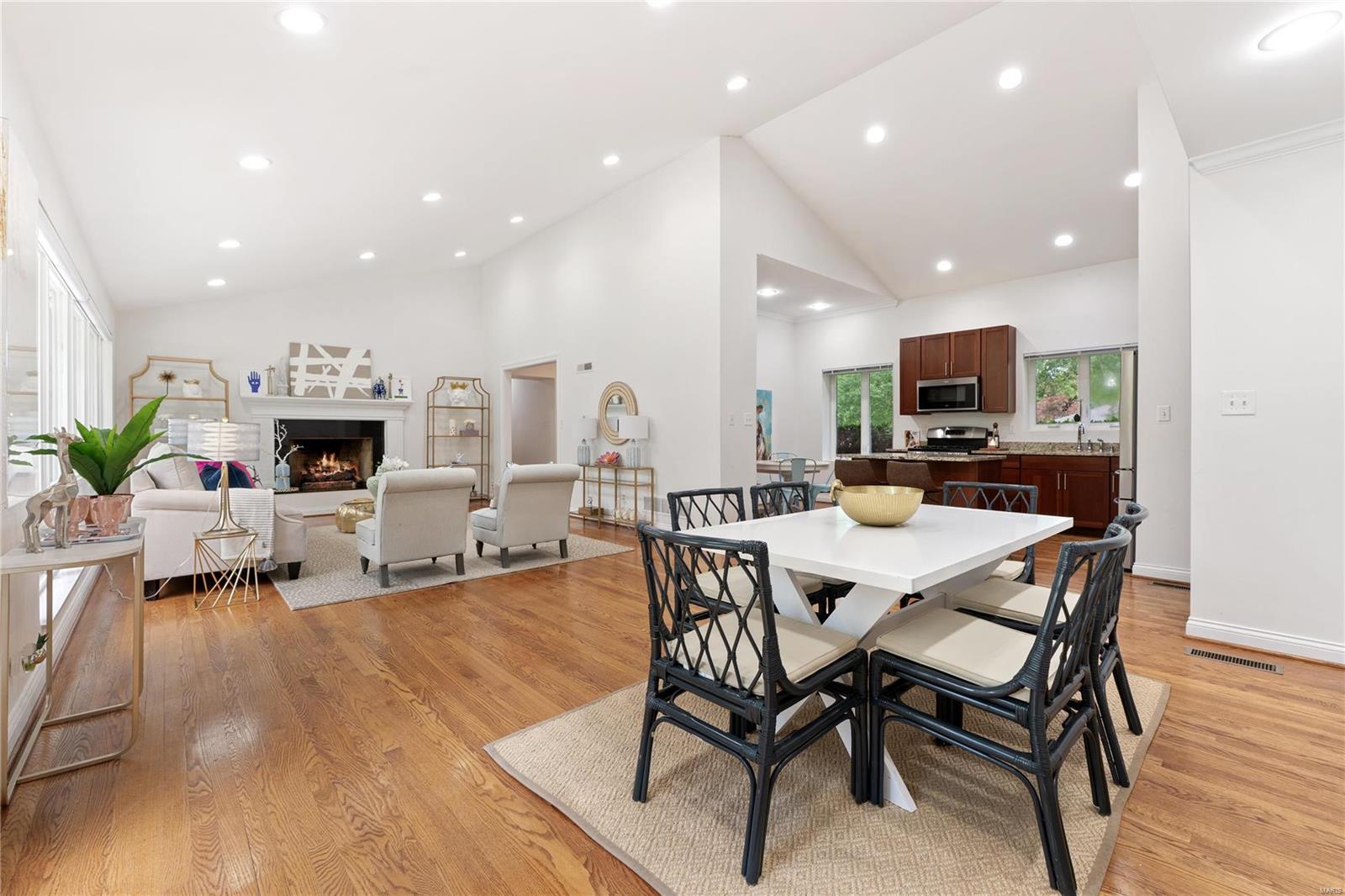 8 Dogwood Lane