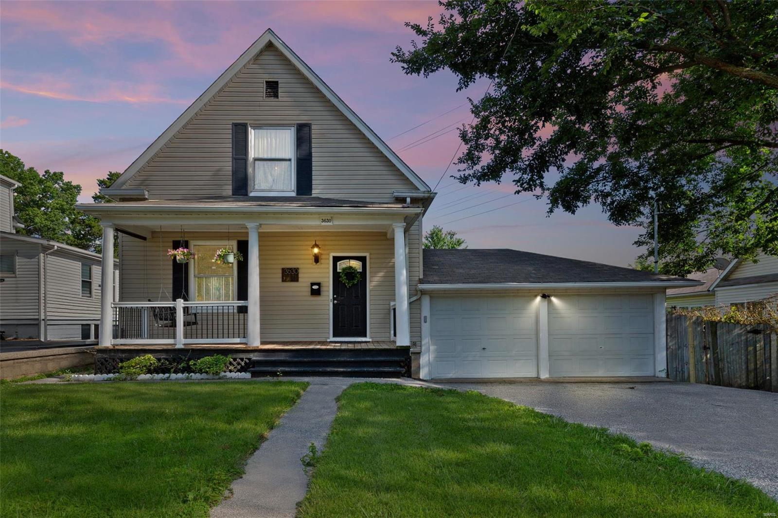 3630 Manhattan Avenue