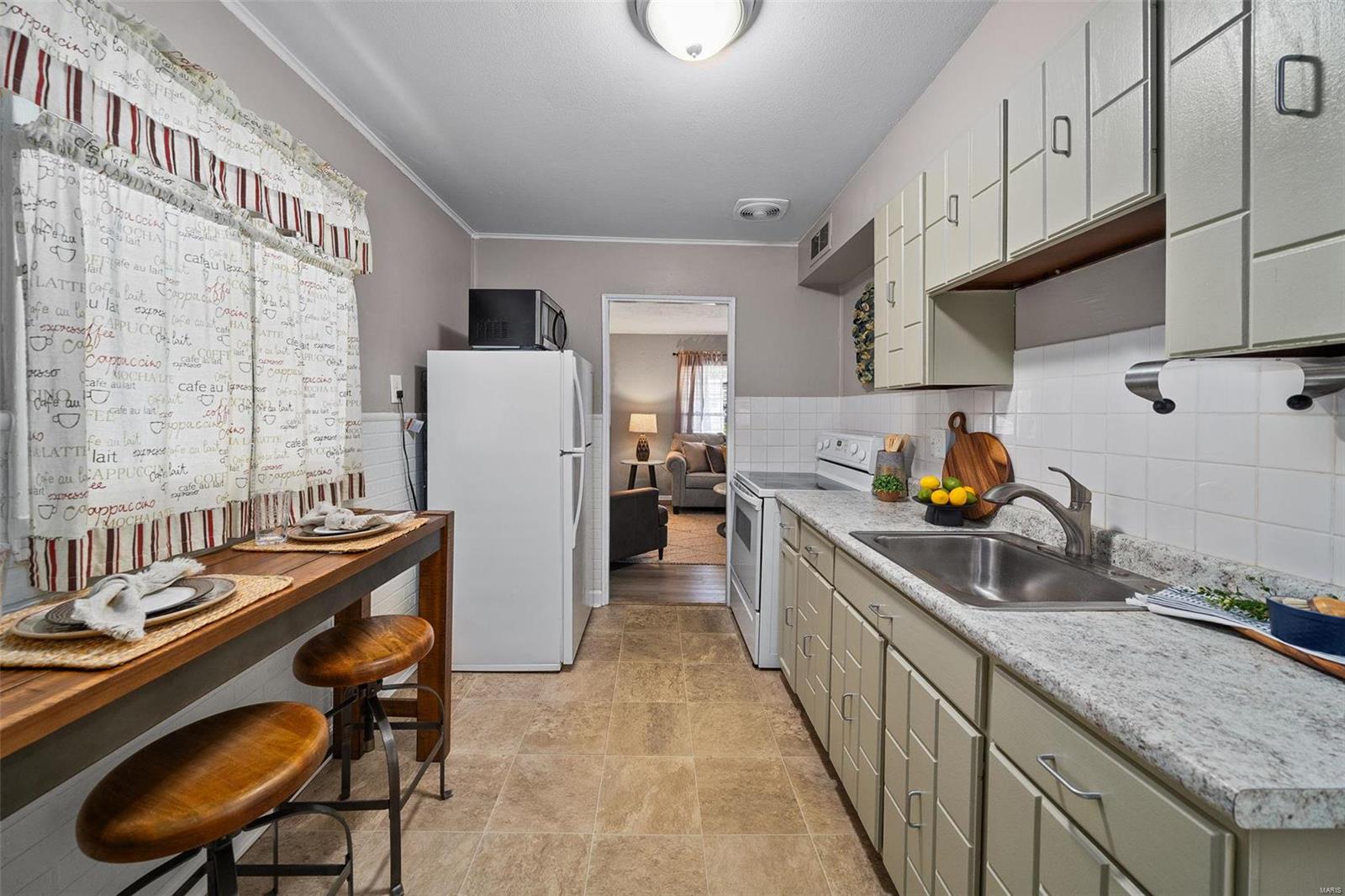 9669 Baltimore Avenue