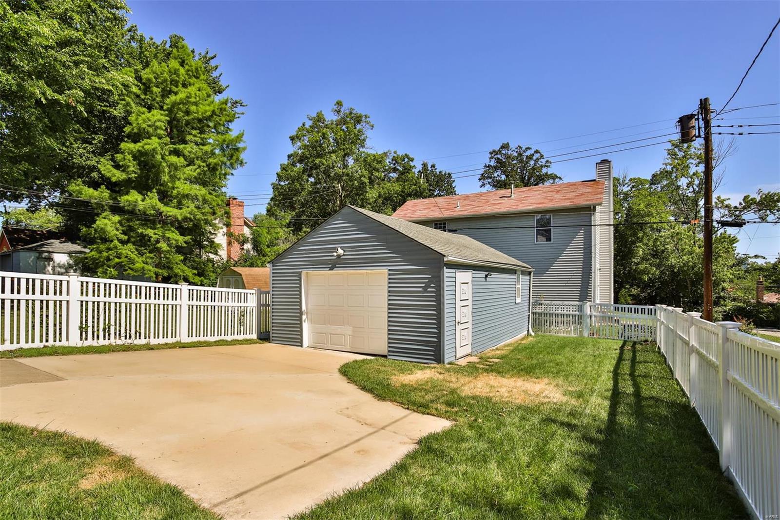 8743 Brentwood Place