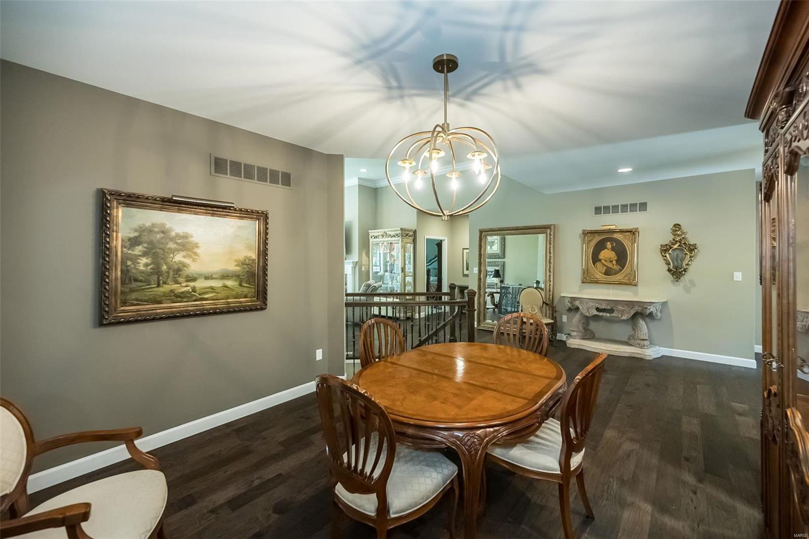 770 Village View Circle