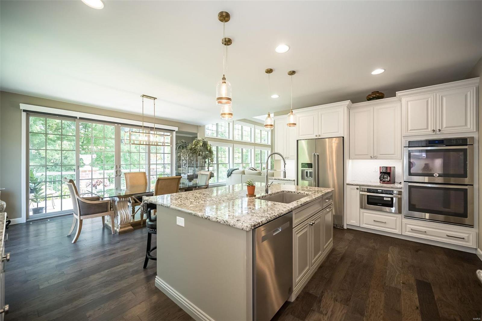 770 Village View Circle